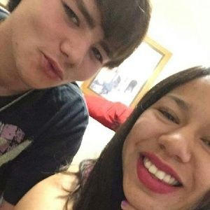 Meet your Posher, Cynthia