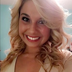 Meet your Posher, Kaylee