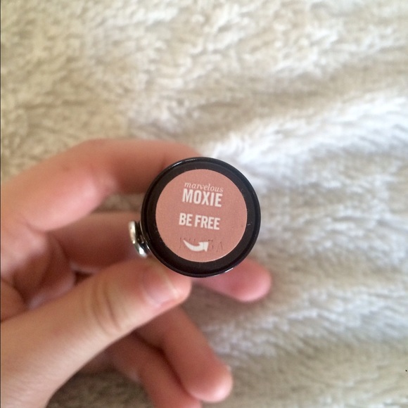 Bareminerals lipstick in Be Free - Picture 1 of 3