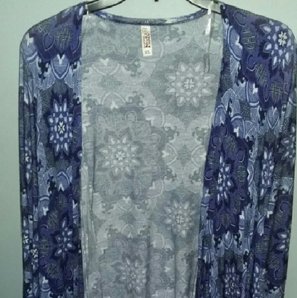 Blue printed shrug