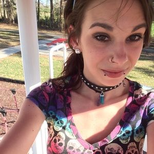 Meet your Posher, Leah