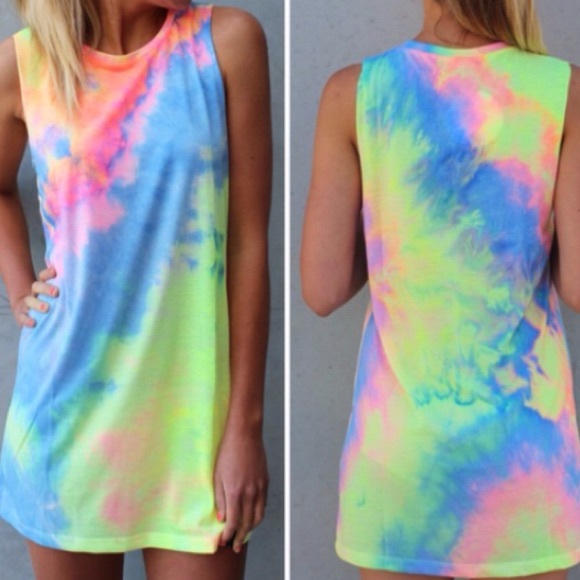 Other - ⚡FLASH SALE⚡️Tie dye dress cover up