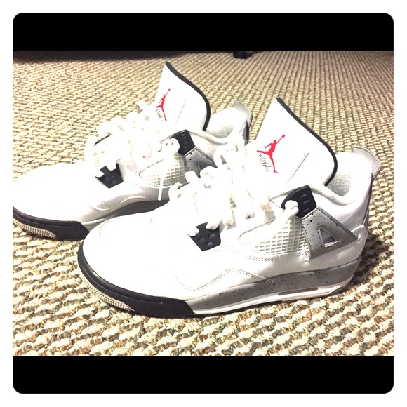 Air Jordan Retro 4 "Cement" (Nike Air)