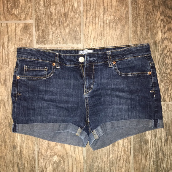 Aeropostale Jean shorts