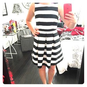 Taylor Stripped Dress Size 4