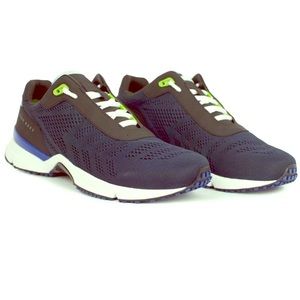 BOSS GREEN LABEL
VELOZ RUNNING TRAINER
size 8