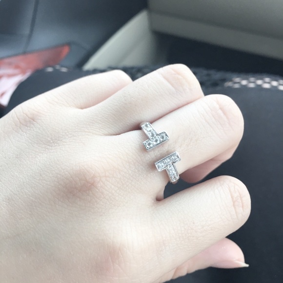 T wire ring