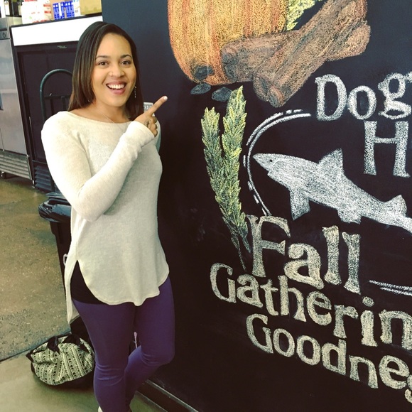 Meet your Posher, Suzie - Picture 2 of 4