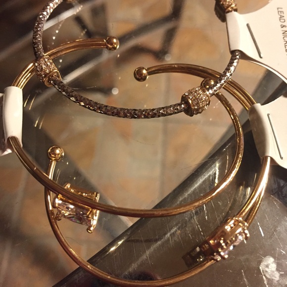 Thin bangles