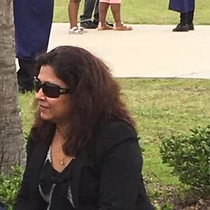 Meet your Posher, Diana