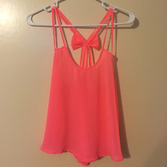 hot pink tank top