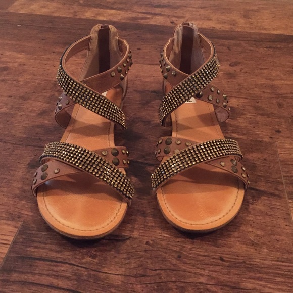 not rated shoes sandals