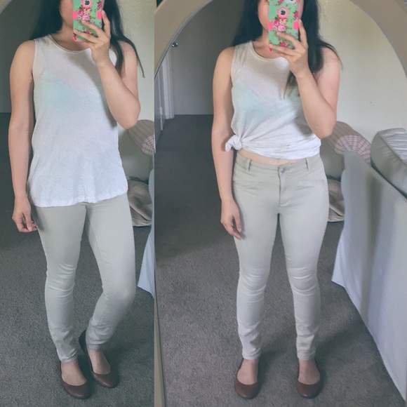 Gap beige muscle tee