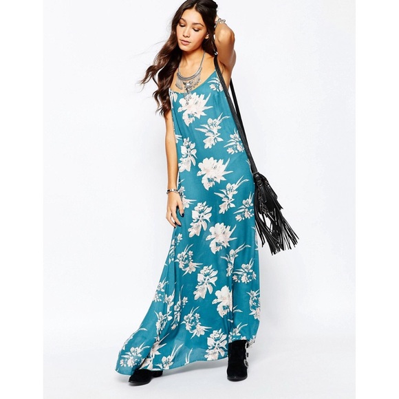 Free People Dresses & Skirts - ✨Host pick✨Free People star chasing slip dress NWT