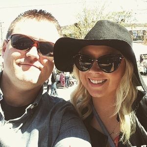 Meet your Posher, Kelli