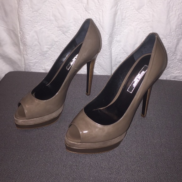 High heels - Picture 3 of 3