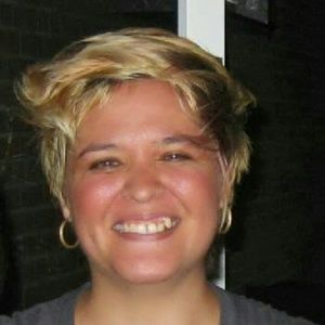 Meet your Posher, Cynthia