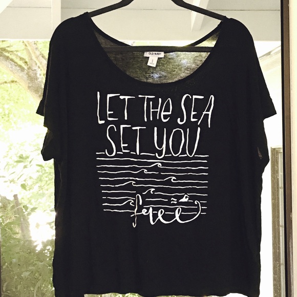Old Navy "Let The Sea Set You Free" Oversized Tee