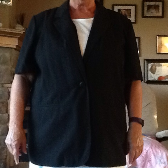 SAG HARBOR WOMAN
