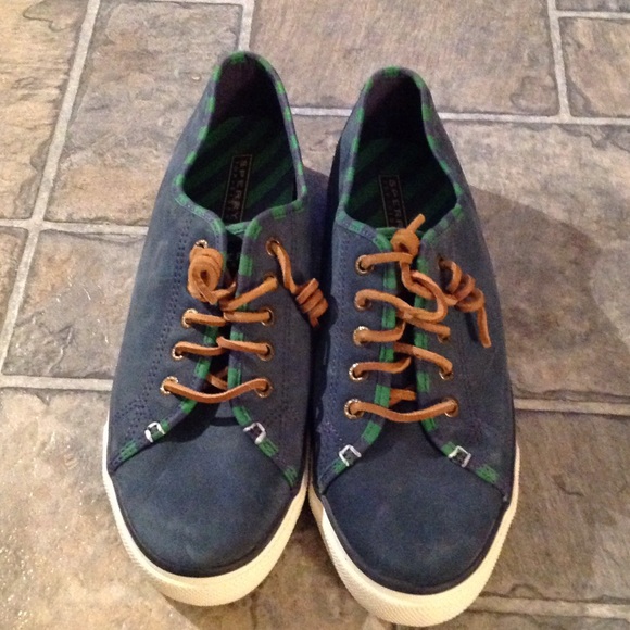 Sperry Shoes - Sperry Top-Sider in Navy Leather