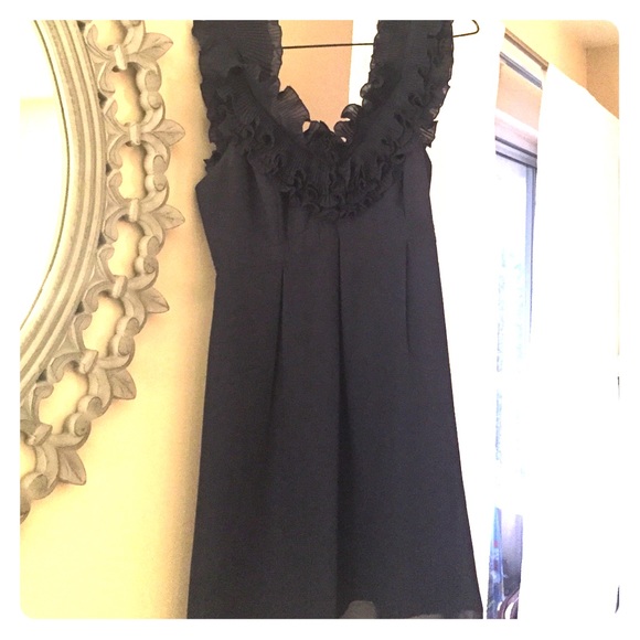 Lilly Pulitzer ruffle dress size 6 in navy