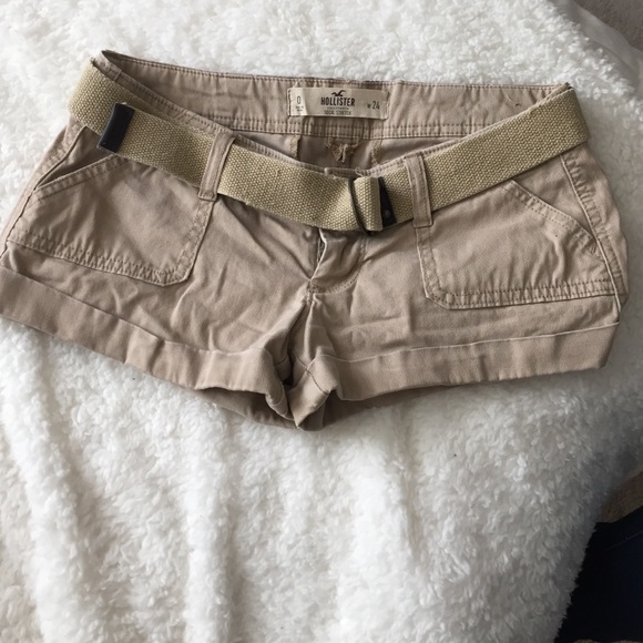 Khaki Hollister shorts