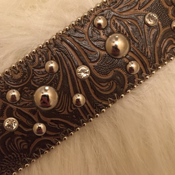 🍁Kathy Van Zeeland Rhinestone Belt - Picture 4 of 4