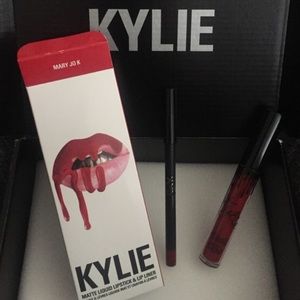 Kylie Lip Kit - Mary Jo