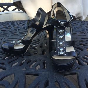 MICHEAL Michael Kors studded heels