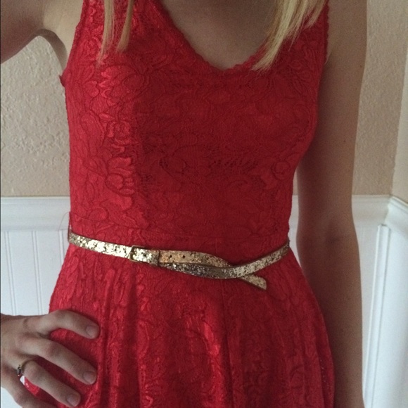Incredibly Cute Red Lace Dress with Gold Belt - Picture 4 of 4