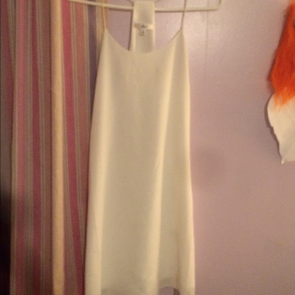 Cute White Dress - Picture 2 of 5