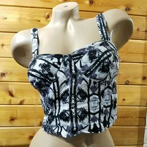 Wet Seal Black & White Printed Crop Top