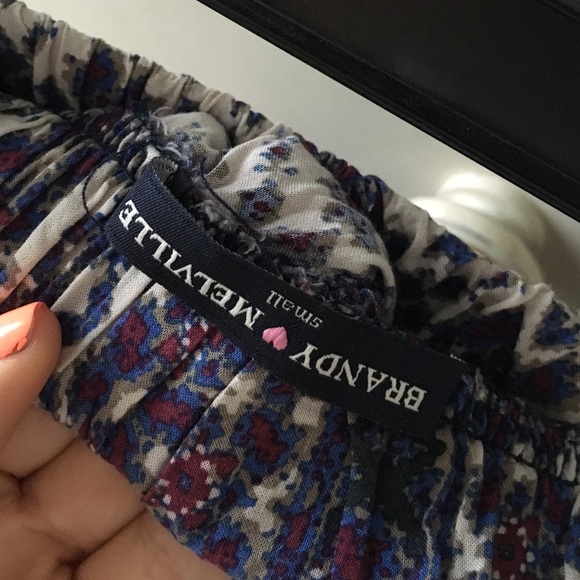Brandy Melville shorts - Picture 3 of 3