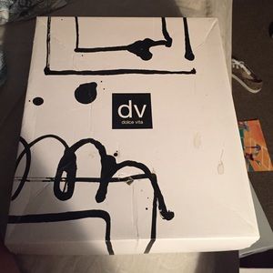 Dv dolce vita hot pink open toe suede heels