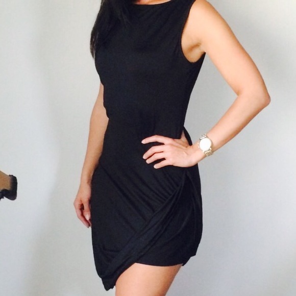 Chicago Boutique Dresses & Skirts - HOST PICK!!! SEXY BLACK DRESS