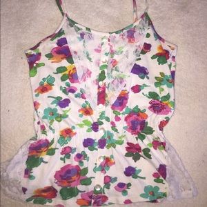 floral & lace cropped tank