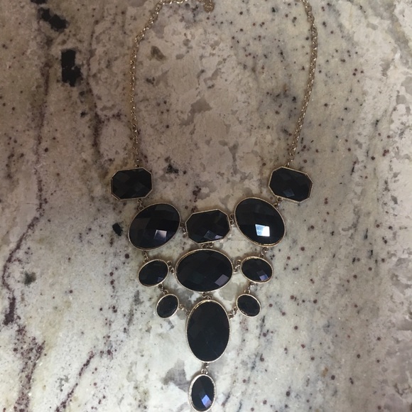 Jewelry - Statement Necklace
