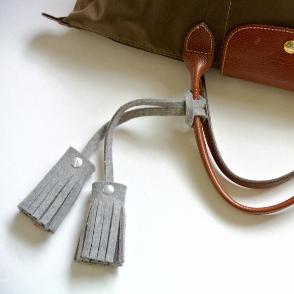 Sample sale🎈ChopStudio felt double tassel keyring