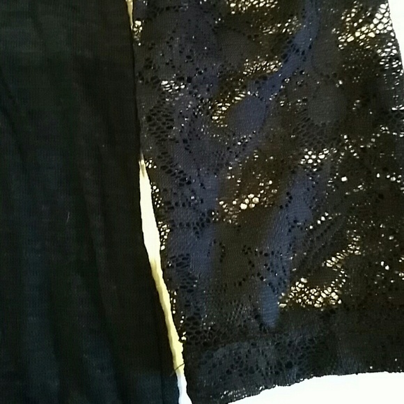 Urban Outfitters navy top with lace sleeves - Picture 3 of 4