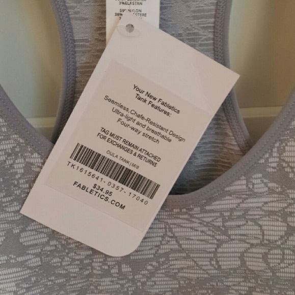 ♡sold♡ NWT! Fabletics racerback athletic tank top - Picture 3 of 4
