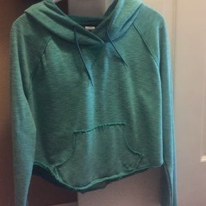 Under armour sweatshirt