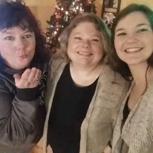 Meet your Posher, Becky