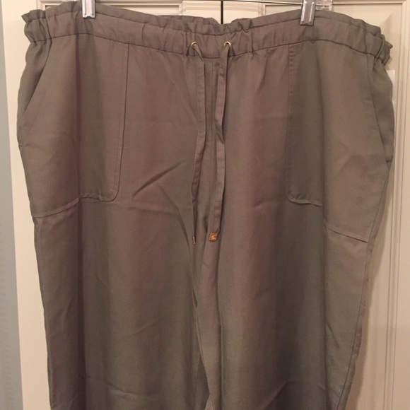 Vince Camuto Pants - Two by Vince Camuto long dark green pants