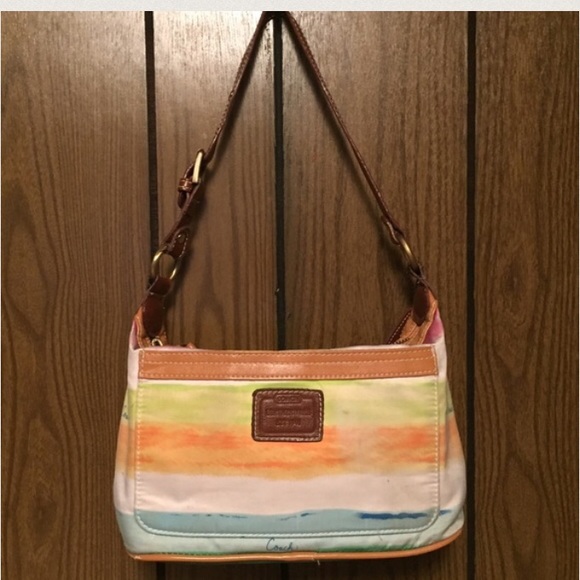 FREE > Hand bag - Picture 2 of 4