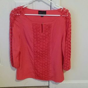 Coral 3/4 length sleeve top