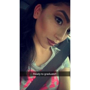 Meet your Posher, Lourdes