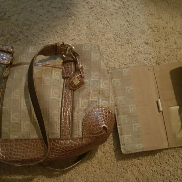 Purse - Picture 2 of 2