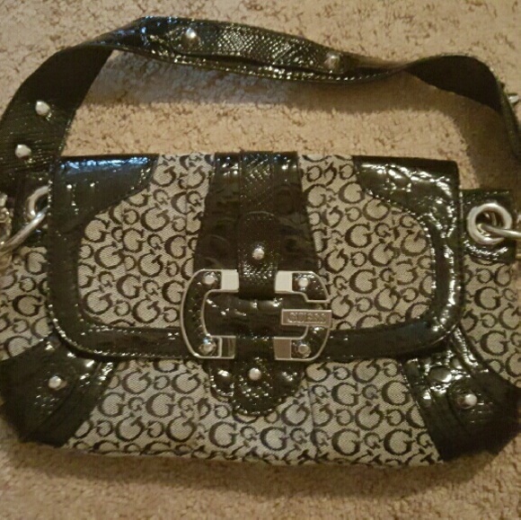 Guess purse