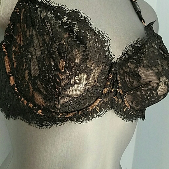 NWT VS Very Sexy Black Unlined Lace Demi Bra - Picture 2 of 4