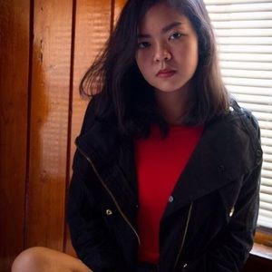 Meet your Posher, Desiree